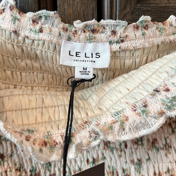 Le Lis tube top - size medium NWT - Picture 4 of 6